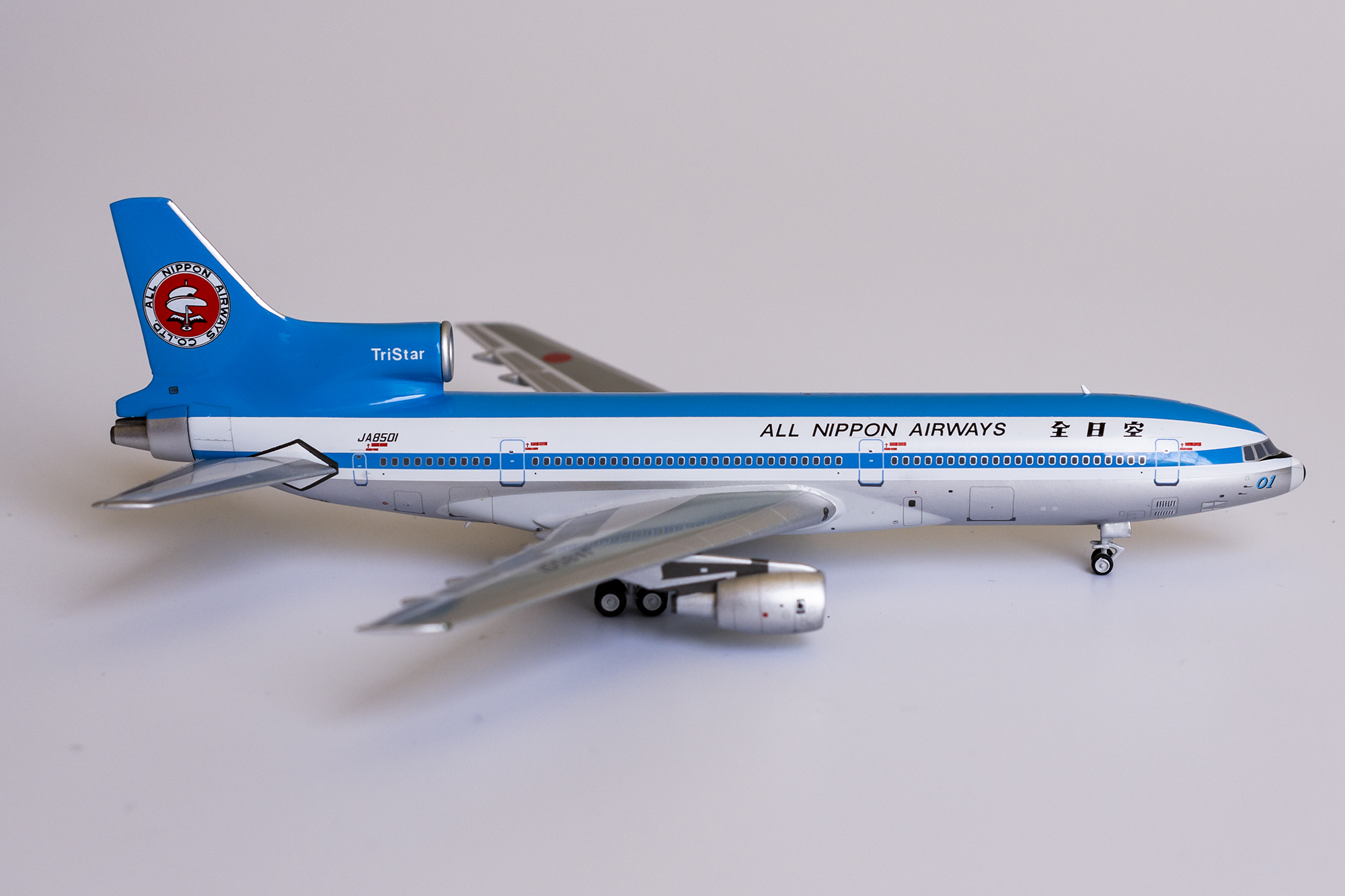 低価格の 1/400 L-1011-385-1 トライスター ロッキード ANA 航空機 