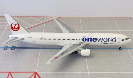 日本航空 JAL B767-300 鶴丸 JA8235 1:400 買得 htckl.water.gov.my