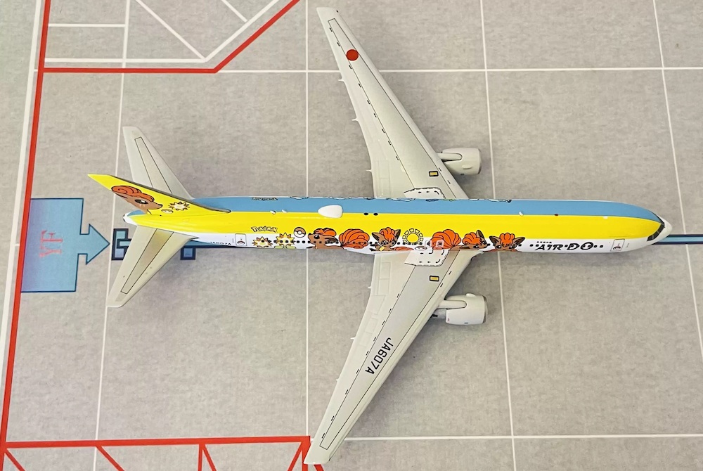 PHOENIX 1/400 AIR DO BOEING 767-300 JA607A “POKEMON ROCKON JET