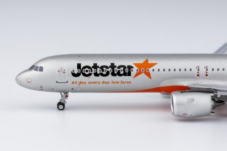 NG Models 1/400 Jetstar Airbus A321neo VH-OFE (13051) – Collectors 