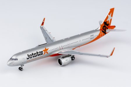 NG Models 1/400 Jetstar Japan Airbus A321neo JA26LR (13052