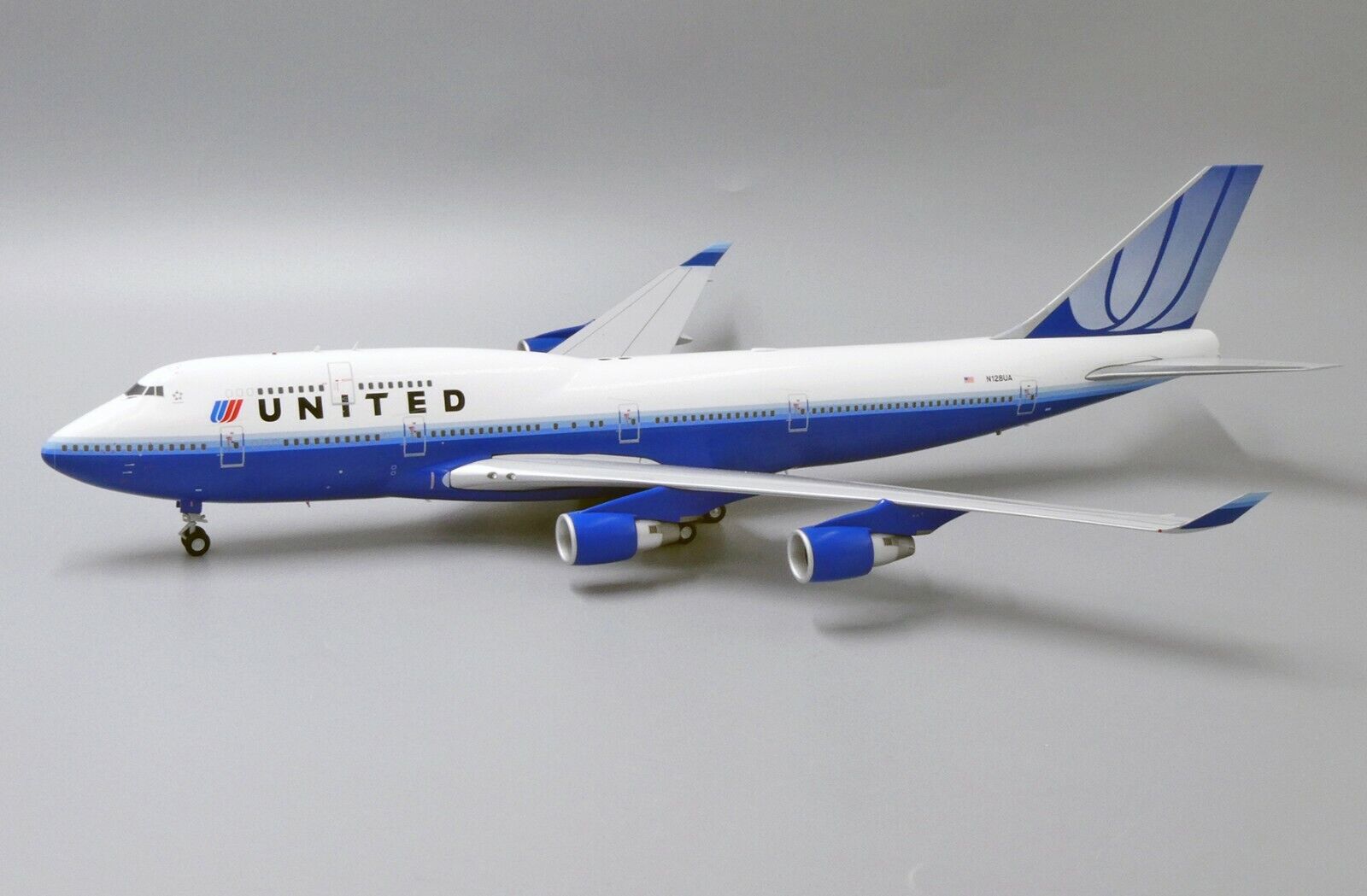 JC WINGS 1/200 UNITED AIRLINES BOEING 747-400 N128UA (XX2267